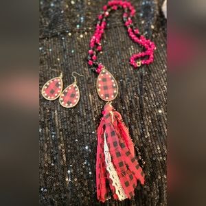 Necklace and earrings